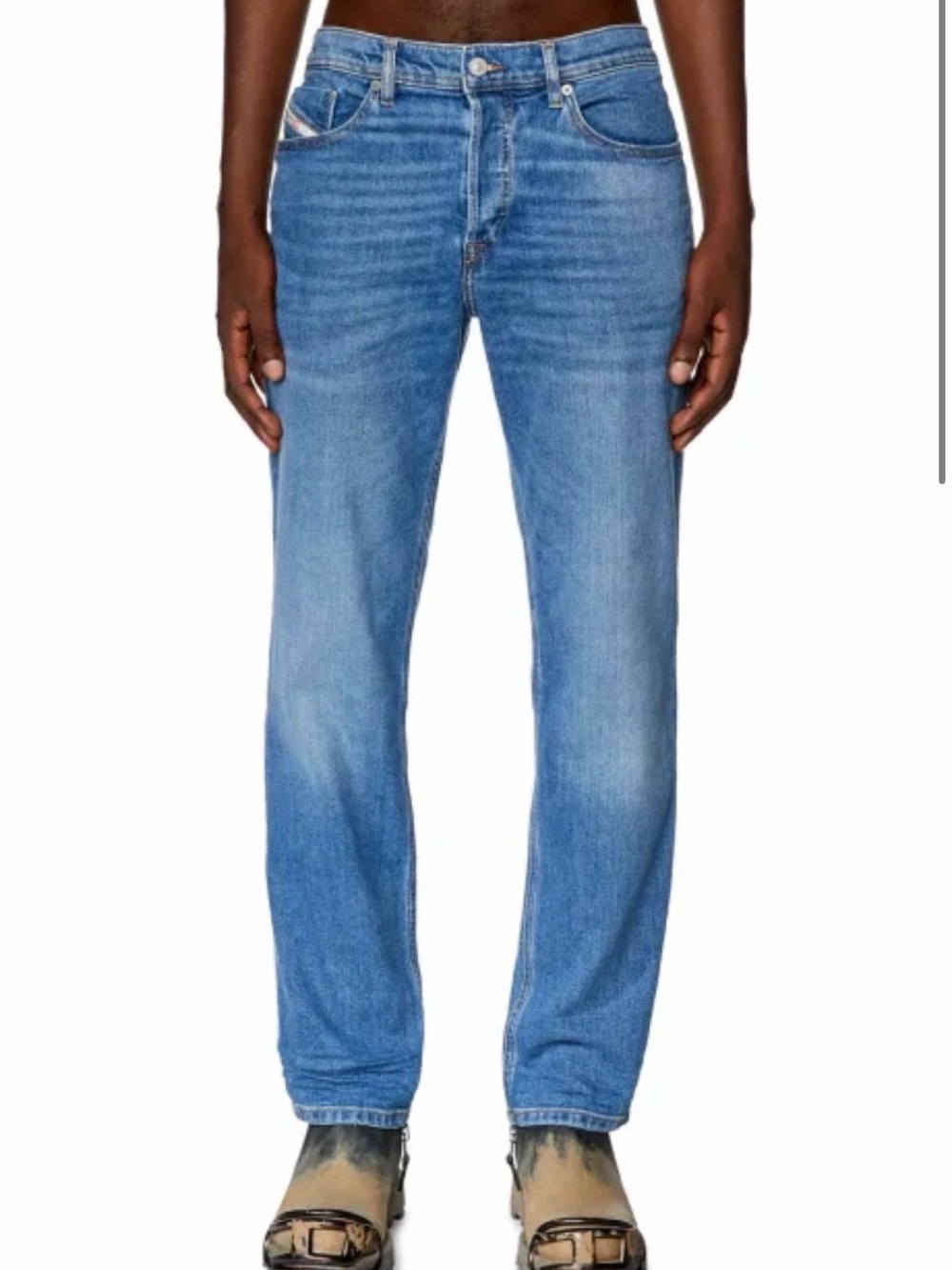 Diesel Men’s Blue Tapered mid Rise Jeans-2023 5 pocket denim straight 32